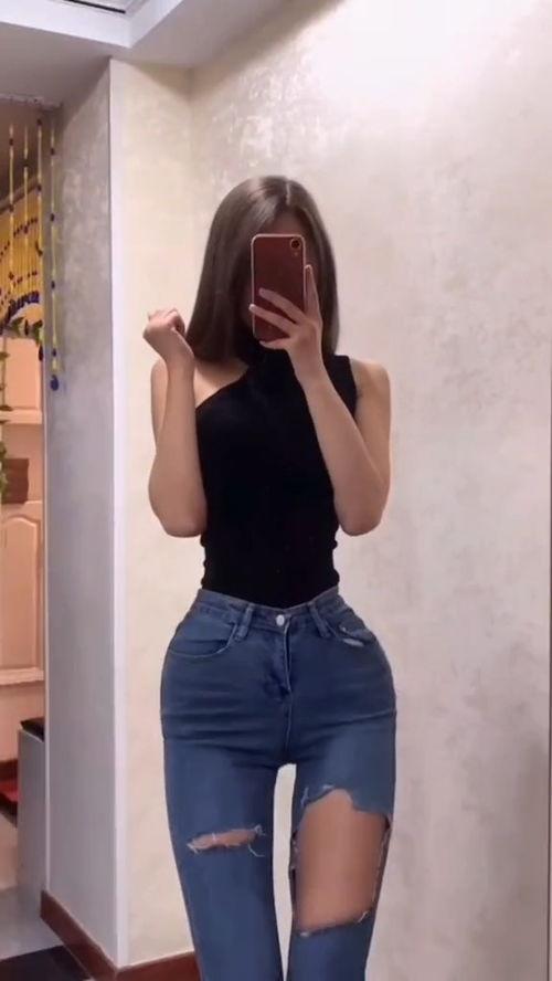 国产美女露脸,镜头下的美丽瞬间  第2张